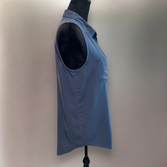 Rock & Republic M dusty blue button front sleeves high low tunic stud accent - Picture 2 of 7